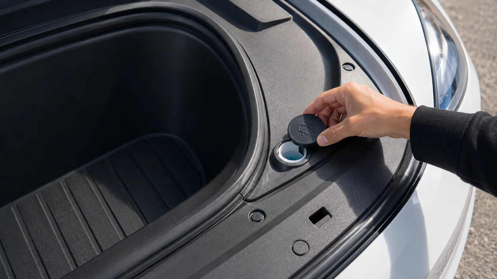 Checking Tesla frunk and washer fluid on delivery day in Australia