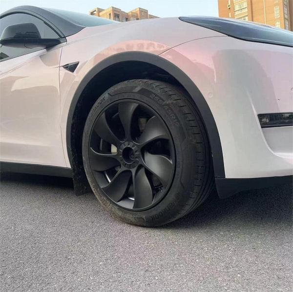 TESLA MODEL Y WHEEL COVER (SET OF 4 WITH SOUNDPROOFING STRIPS AND LOGOS)